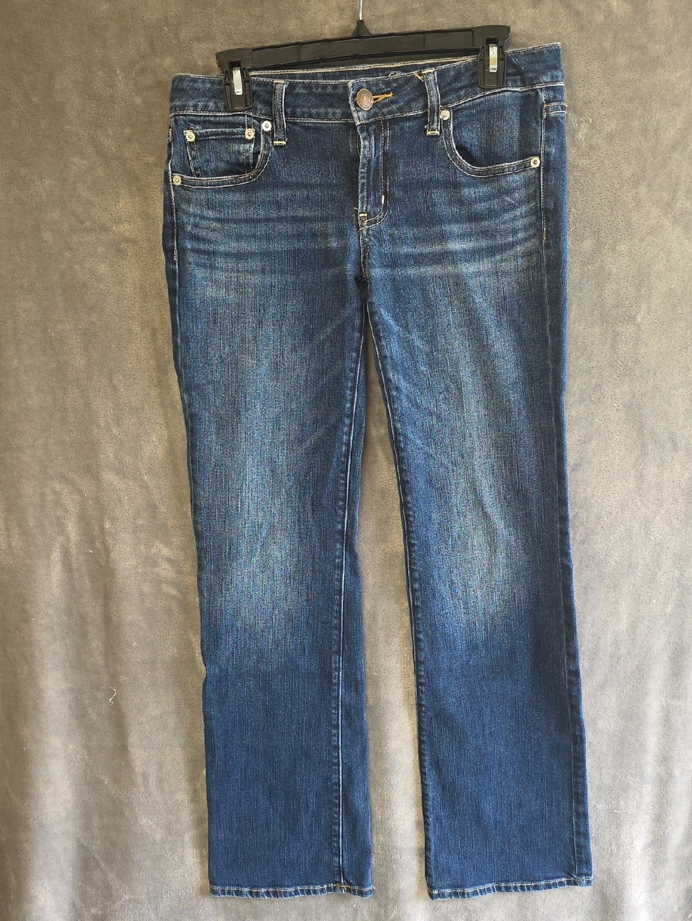 American Eagle Outfitters Favorite Boyfriend Blue Jeans. Size 8 Long